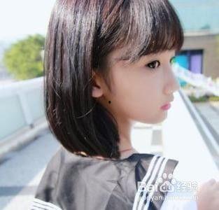 中学生女生照片,中学生女生的美丽瞬间